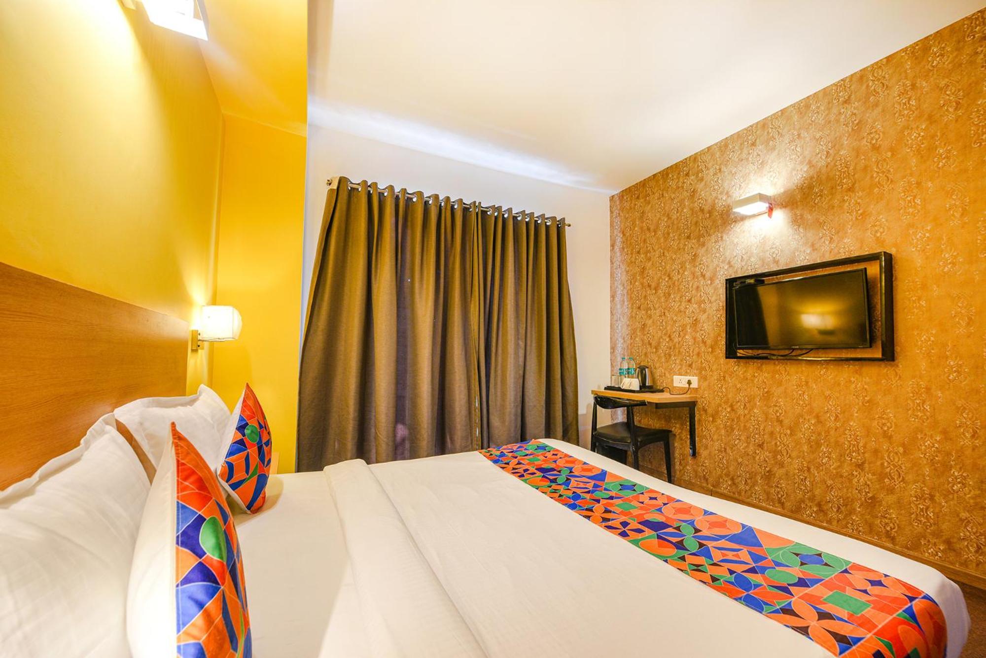Fabhotel Old Meple Leaf Gurgaon Buitenkant foto