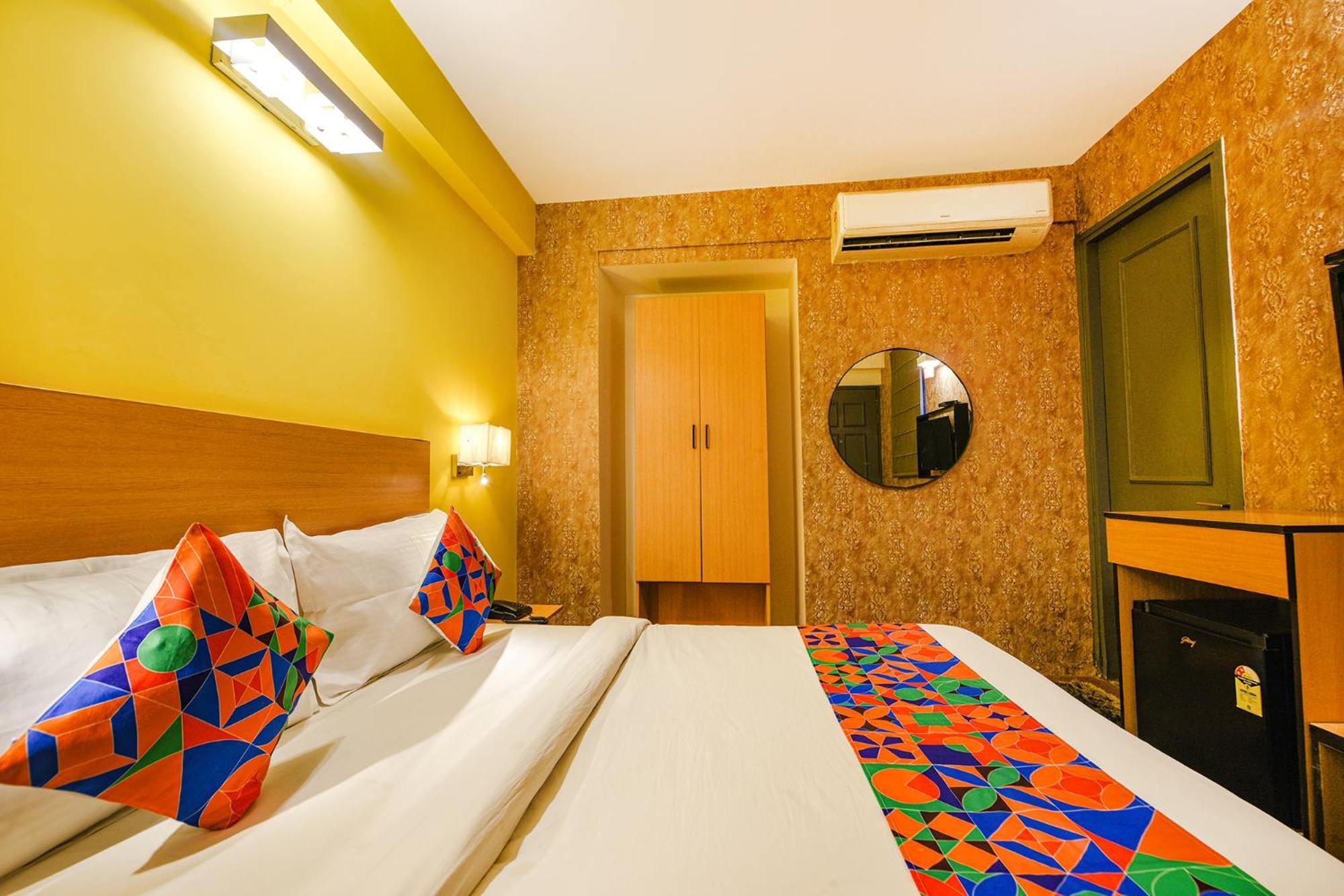 Fabhotel Old Meple Leaf Gurgaon Buitenkant foto
