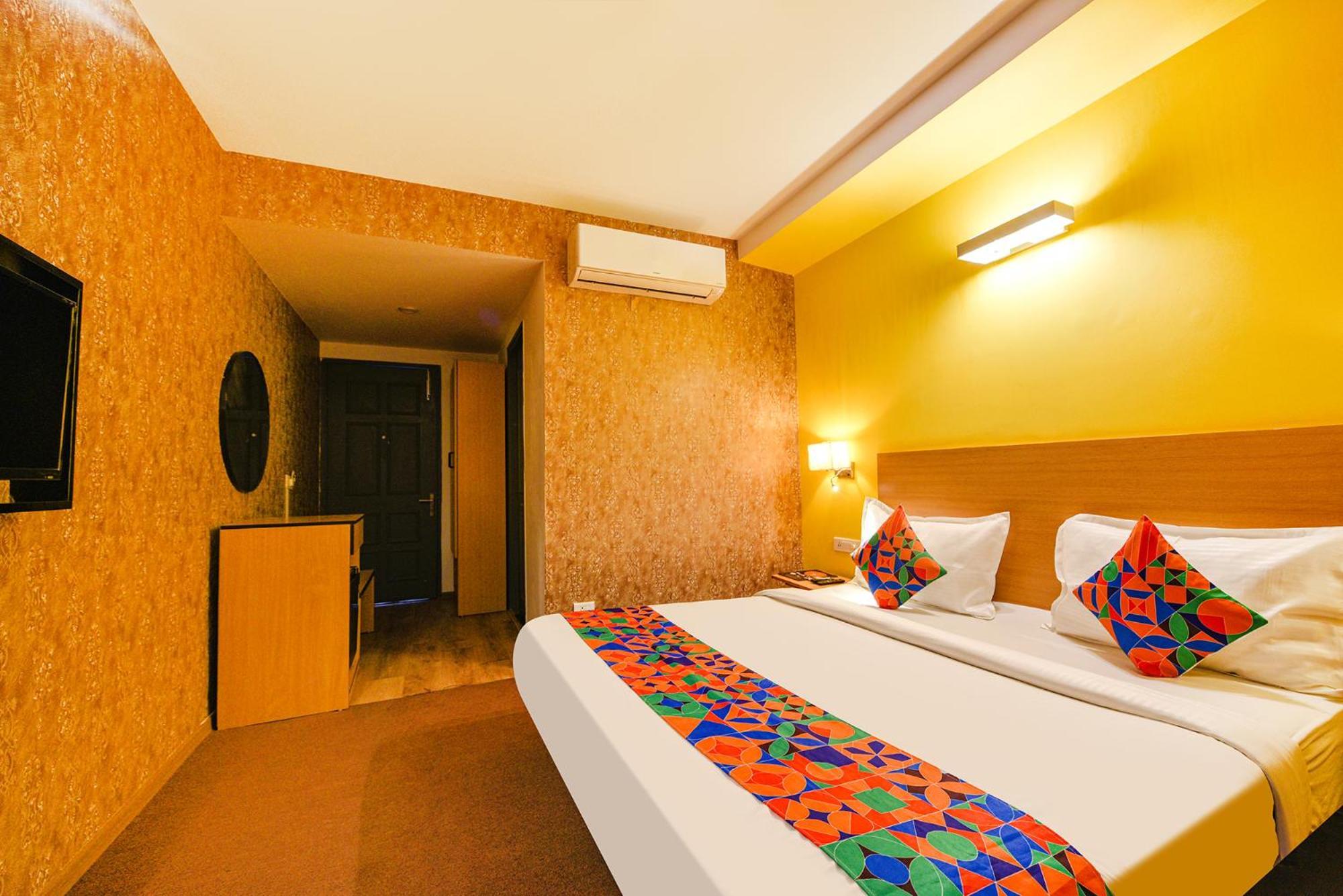 Fabhotel Old Meple Leaf Gurgaon Buitenkant foto